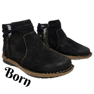 Born Womens Ankle Boots Sz 6 Wynter Black Suede Leather Casual Comfort Everyday